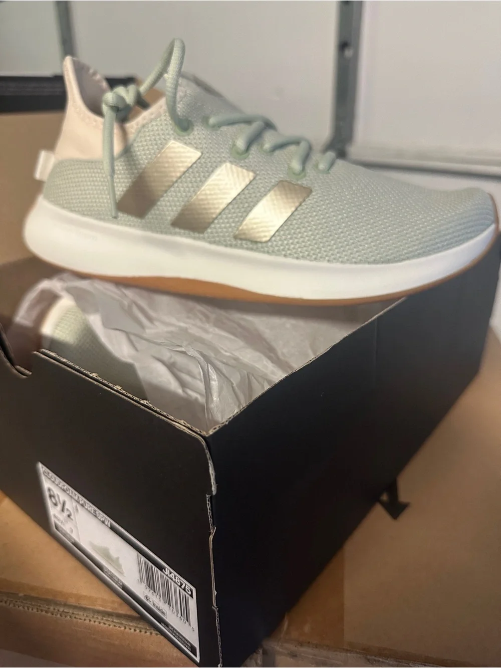 Brand New in the box adidas Cloudfoam Pure SPW Womens Sneakers - Mint Green